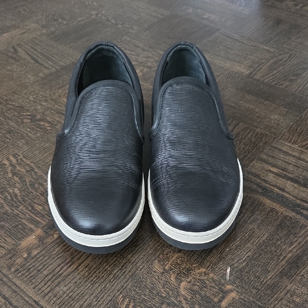 Bugatchi Black Textured Slip-On Loafers